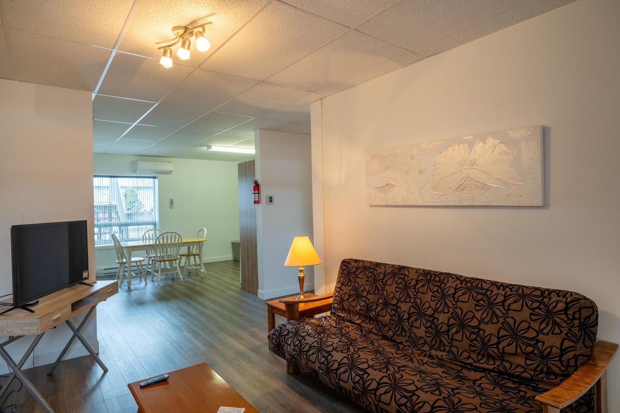 Et Chez Charley Motel Sainte-Anne-de-Beaupre