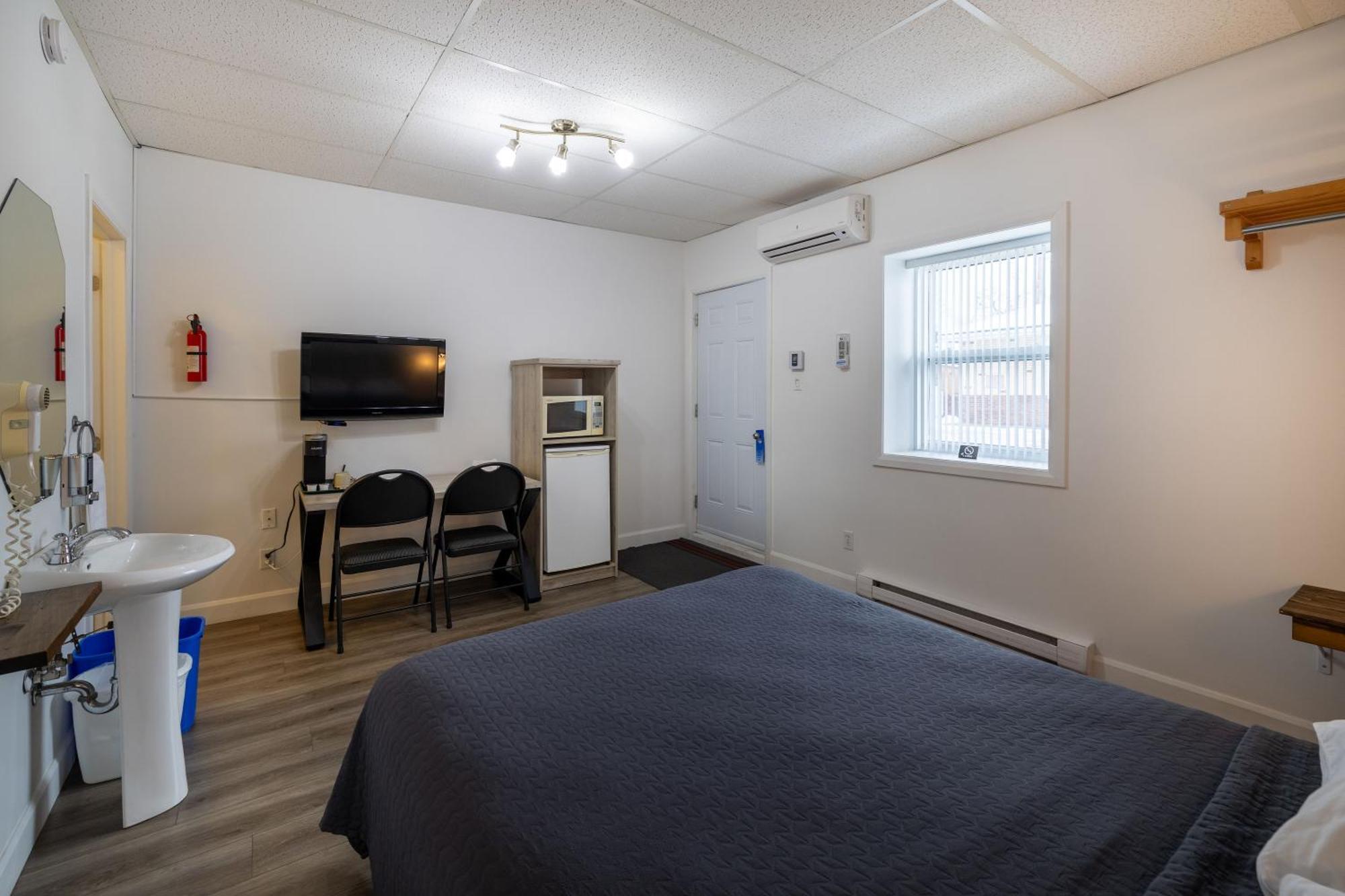 Motel Et Chez Charley Sainte-Anne-de-Beaupre